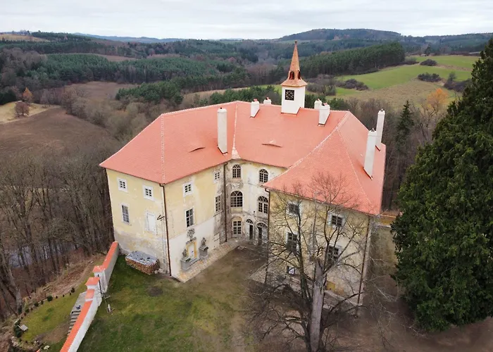 Dvur Bude Гостевой дом 3*